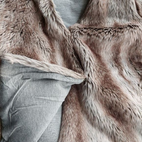 WInk Faux Fur Mixed Media Sweater Jacket Gray Tan XS GUC - Picture 9 of 9